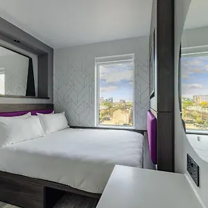 Отель Four Points Flex By Sheraton Shoreditch East, Лондон