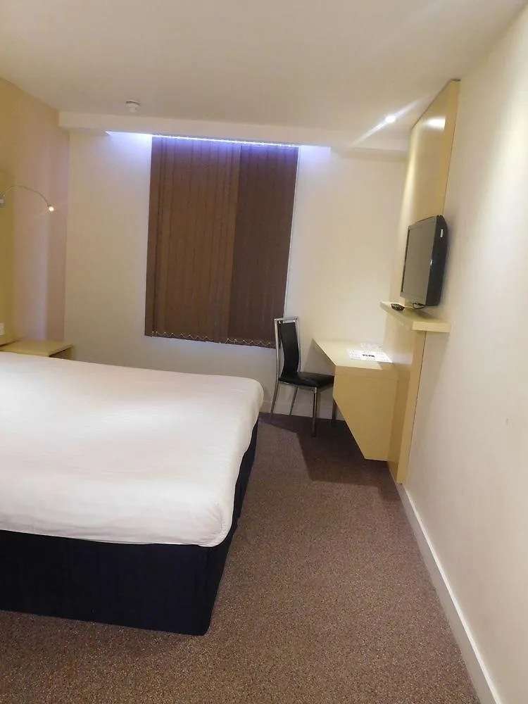 Ruskin Hotel ロンドン イギリス