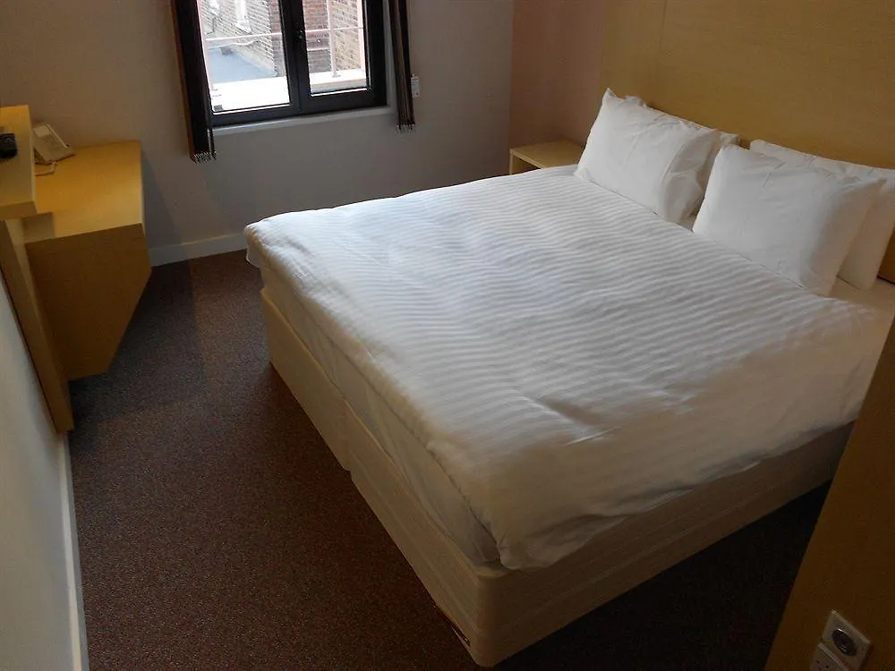 Ruskin Hotel ロンドン