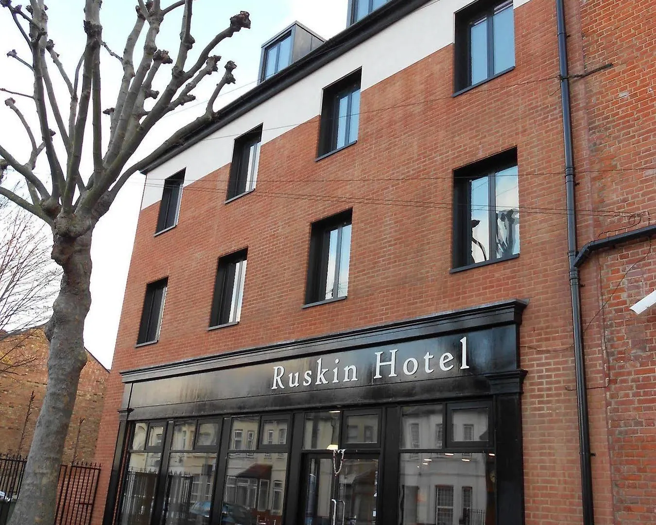 ***  Ruskin Hotel ロンドン イギリス