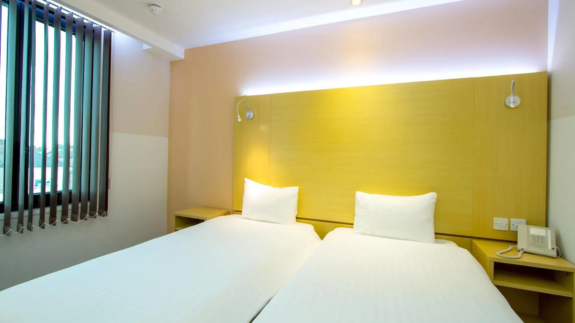 Ruskin Hotel ロンドン
