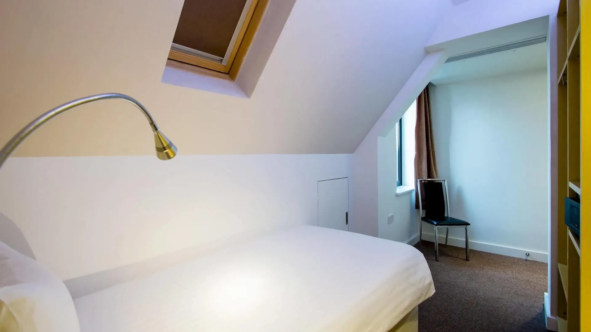 Ruskin Hotel ロンドン